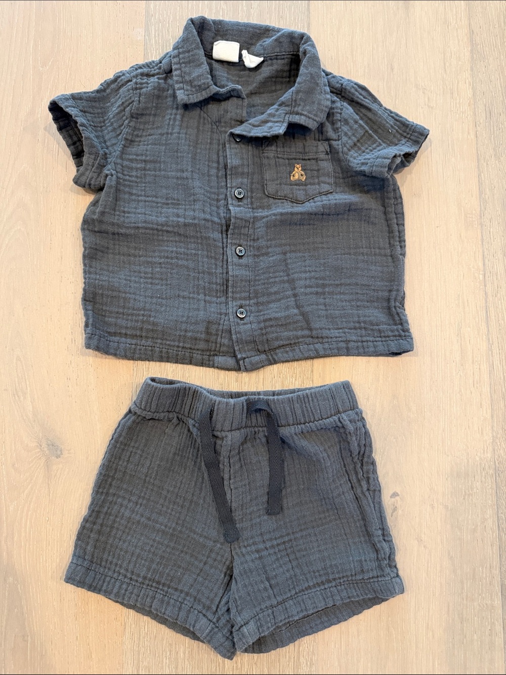 GAP Two-Piece Shirt & Shorts Set in Charcoal